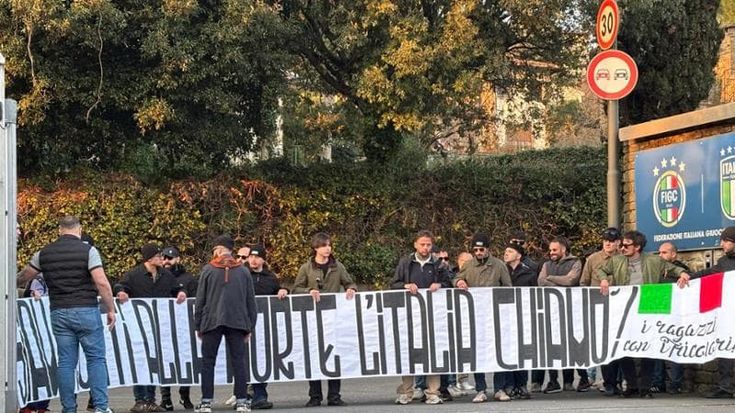Nazionale, Ultras Italia a Coverciano: volevano parlare con Gattuso dopo la contestazione di novembre