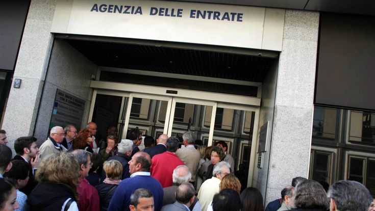 Condono, beffa per gli onesti: un maxi sconto agli evasori