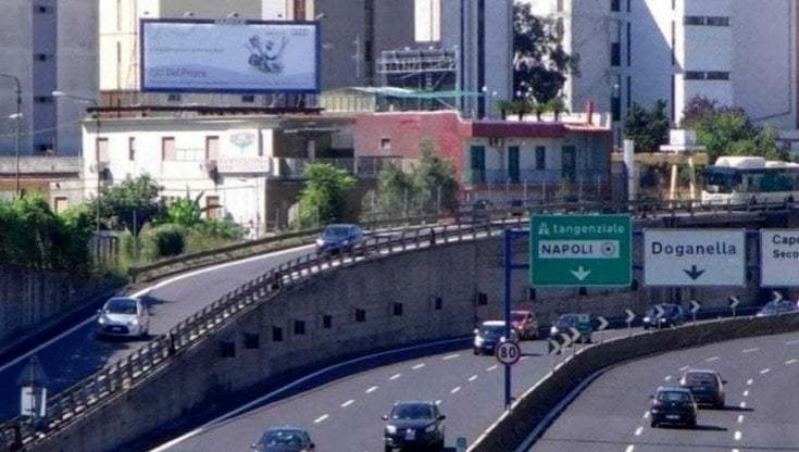  Per 15 anni non paga il pedaggio in tangenziale, tassista denunciato