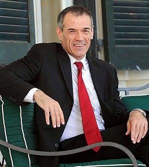 Scatta la Spending review di Cottarelli, primo obiettivo le spese di Palazzo Chigi