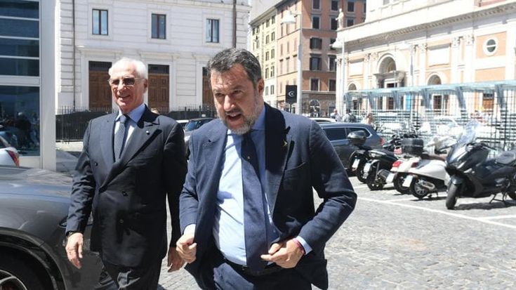 Scontro sul Ponte, il governo frena. Salvini convinto a non forzare contro la Corte dei conti