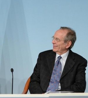 Contratti pubblici congelati fino al 2020, sindacati sul piede di guerra