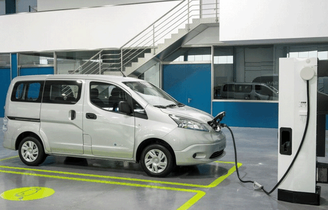 Le strade più belle d'Europa con le elettriche Nissan