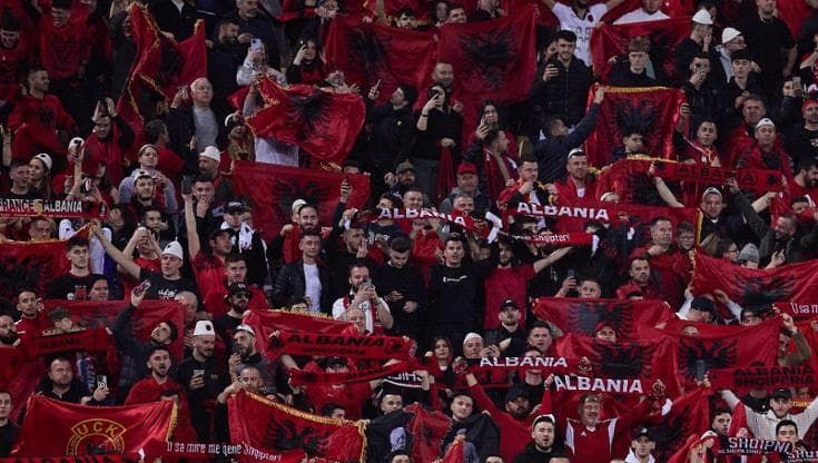 Euro 2024, tifosi albanesi in corteo a Dortmund: saranno 40mila allo stadio per la gara con l'Italia