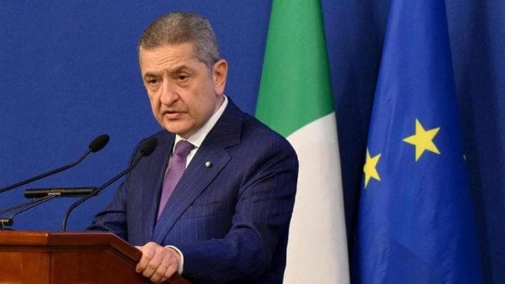Crisi Iran, Panetta: “Rischi per stabilità finanziaria”. Attenzione a chi ha alti livelli di debito