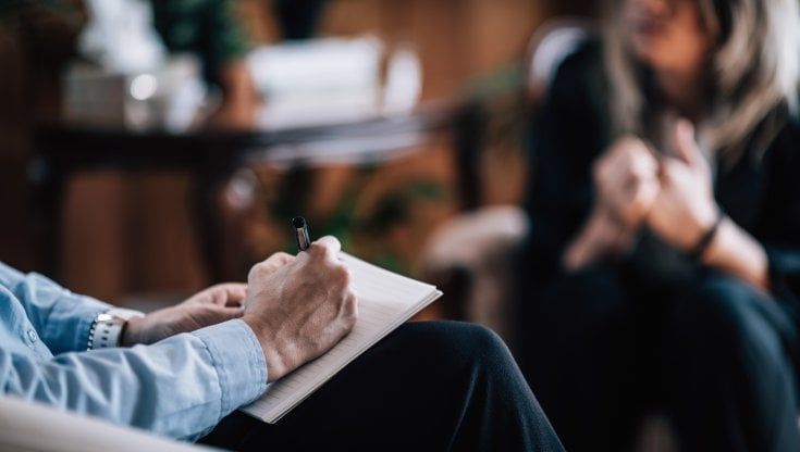 Sedute di psicologia gratuite, il progetto di legge approda all'Ars