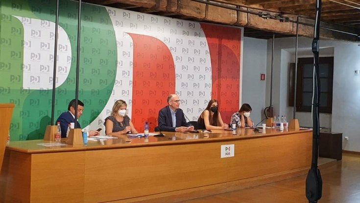 Le liste in regione del centrosinistra: 41 candidati ma in Parlamento meno della metà