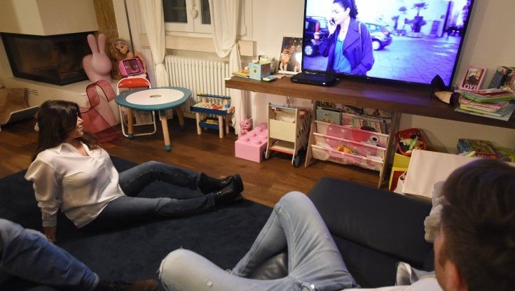 Gabriella Genisi: "Il successo della mia Lolita Lobosco batte le polemiche sul dialetto: è un omaggio a Camilleri"