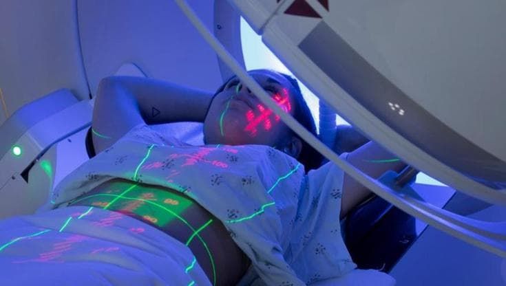 Radioterapia, in Campania trattamenti a rischio: mancano fondi per i centri accreditati