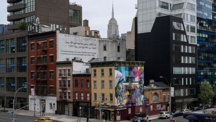 New York, mance fuori controllo: e gli europei fanno la figura dei tirchi