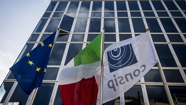 Spesa pubblica, il grande spreco dello Stato nei conti di Cottarelli