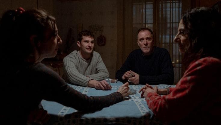 “La città dei vivi”, la firma dei D’Innocenzo tolta dal film: “Lo hanno cambiato senza il consenso”