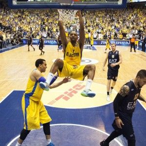 Basket, Eurolega: Milano crolla a Tel Aviv, Maccabi alla Final Four