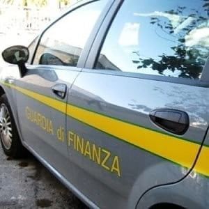 Avellino, la Guardia di finanza scopre distributore gpl senza autorizzazioni