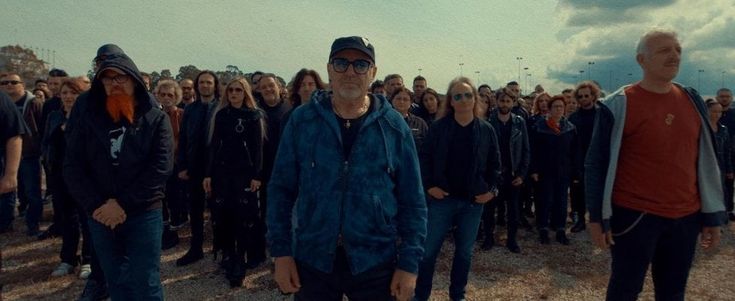 Vasco Rossi come Pellizza da Volpedo, ecco la faccia del 'Quarto stato del rock'