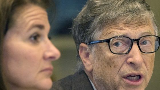 Bill Gates, il benefattore ingombrante: dubbi sulla sua "direzione" dell'Organizzazione della Sanità