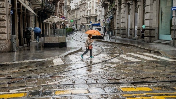 Previsioni meteo, pioggia e temporali al centro, neve al nord, allerta gialla per Umbria, Lazio Abruzzo e Molise