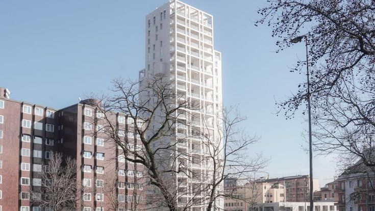 Urbanistica, Sala prova a far ripartire i palazzi sotto inchiesta: “Più soldi dai costruttori”