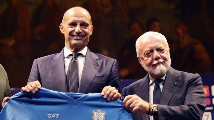 Napoli, un club con tre vite: sfide, grandi visioni e problemi di crescita