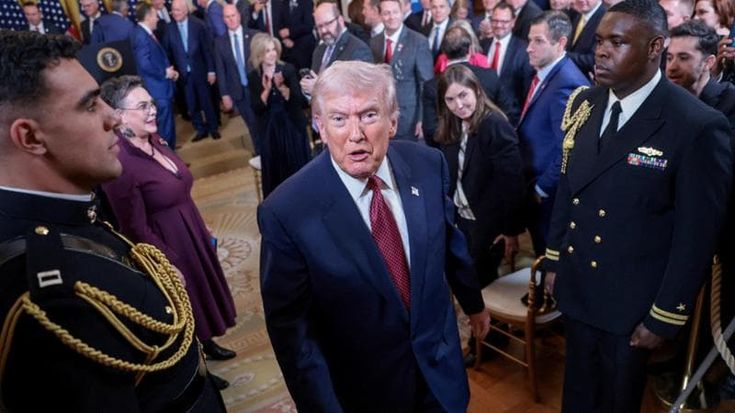 Usa, schiaffo della Camera a Trump: stop ai dazi per il Canada. Sei repubblicani votano con i dem