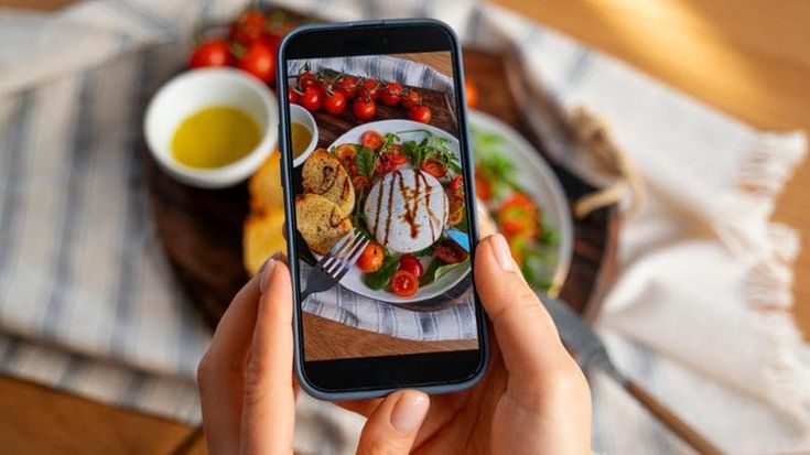 Food e social media: donne con figli teenager le più coinvolte
