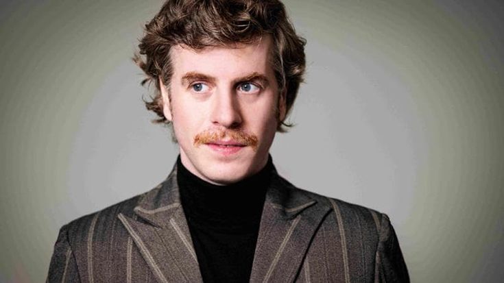 Lodo Guenzi: «Lo Stato sociale tornerà? Non ne ho idea. Ho sbagliato a chiamare Dario Fo Maestro»
