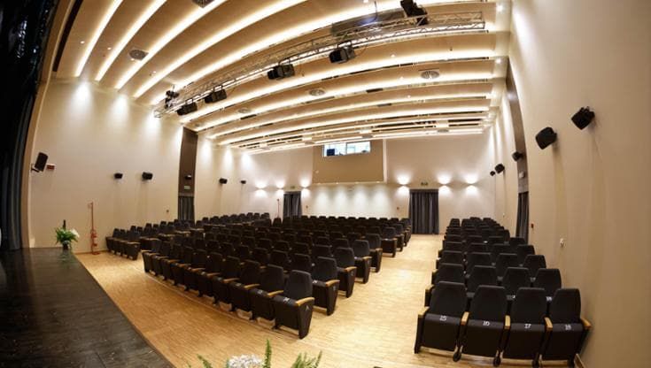 “A Granarolo la comunità si incontra a teatro”: la nuova stagione di Tag