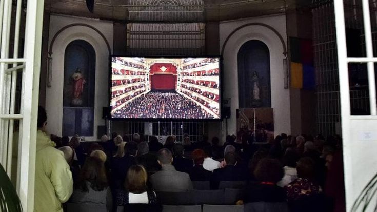 San Vittore, interrotta la Prima della Scala “diffusa” in carcere al secondo atto: un detenuto ha tentato il suicidio in cella