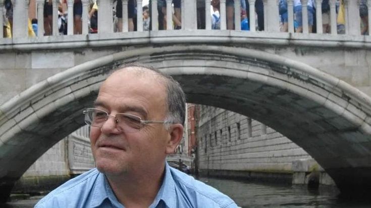 Arqile, morto in cantiere nel Bresciano: aveva portato dall’Albania famiglia, ironia e talento calcistico