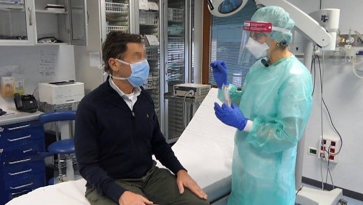 Covid, sanità alla paralisi: "Colonscopia urgente? Non c'è una sola possibilità in tutto il Piemonte"