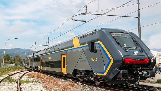 Treni, ecco l'orario estivo. Più corse per la Riviera