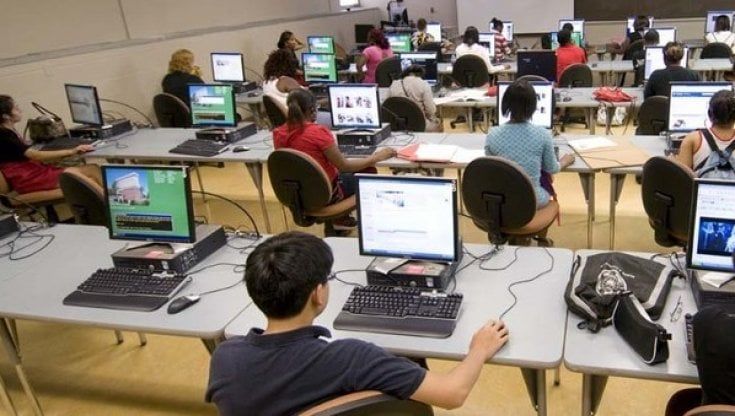 Cosa ci dicono i risultati del Test Invalsi: la scuola rimane un universo separato