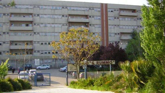 In ospedale per calcolosi muore a 62 anni, sequestrata la salma
