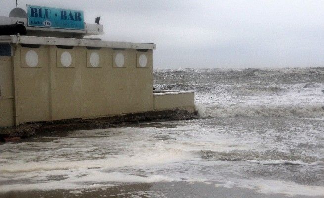 Maltempo, neve in Romagna<br />e mareggiate a Ravenna