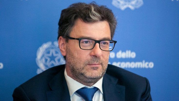 Le multinazionali estere in Italia generano un quinto del fatturato delle imprese: ma assumono di più e sono più competitive delle nostre aziende