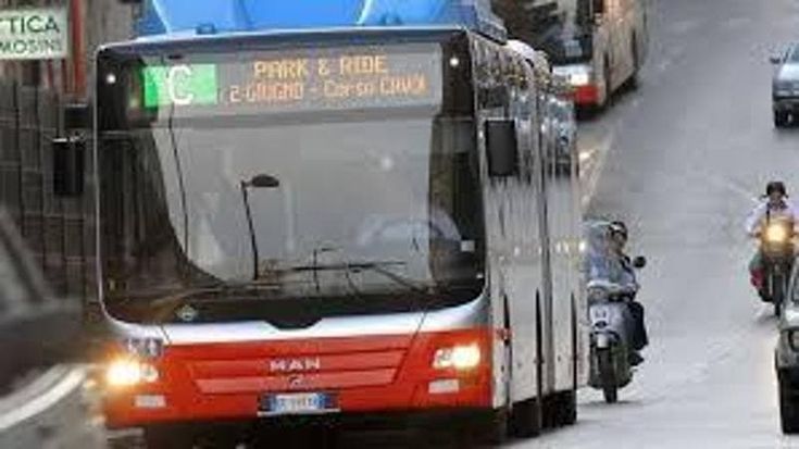 Bari, park&ride aperti anche domenica e bus nei festivi: via al piano Amtab per le feste di Natale