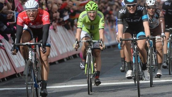 Giro, super Kittel concede il bis<br /> Matthews conserva la maglia rosa