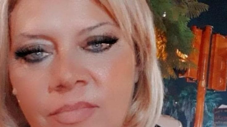 Napoli, omicidio madre tiktoker: tensione in aula. Imputata si scusa, i parenti vittima: “Assassina”