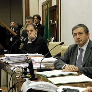 Legge stabilit&agrave;, non c'&egrave; mandato al relatore