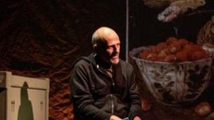 Teatro Vittoria, Guanti bianchi: l’arte raccontata da Triestino