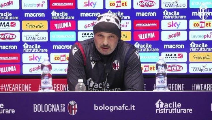 Bologna, Mihajlovic: "Se trovo la talpa che parla con i giornali non gioca più"