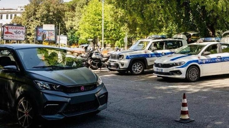Agguati a Monteverde, Ris al lavoro sulla minicar nera: operato di nuovo l’attore Davide Iacopini
