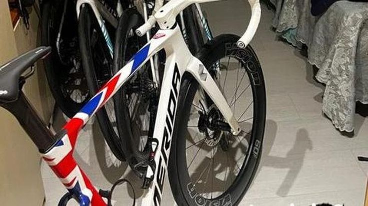 Sonny Colbrelli sventa un furto di bici alla vigilia della Sanremo: “Sono corso dietro ai ladri in un bosco”