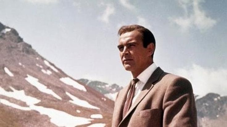Lo scrittore Lee Child: “Bond non funziona più, non scriverò i suoi sequel”