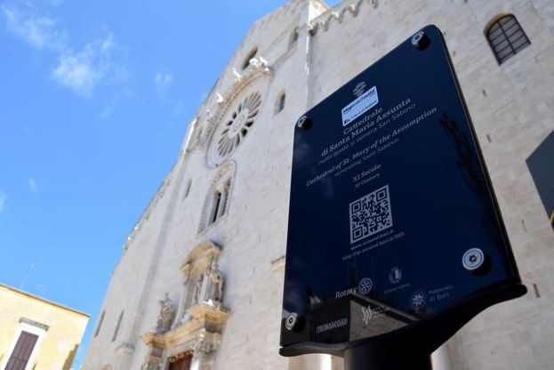 Bari vecchia, la guida turistica diventa smart