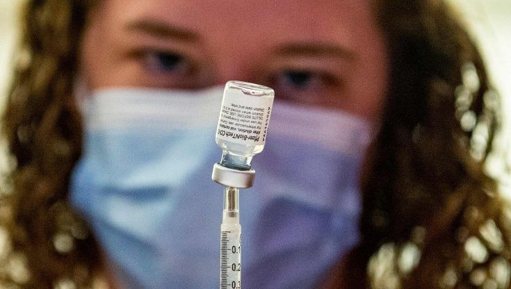 Vaccini, scatta la quinta dose in Sicilia: ecco chi potrà farla
