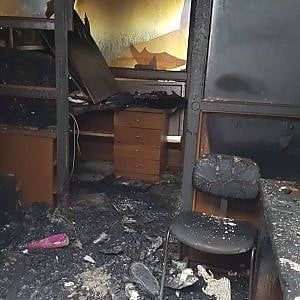 Torino, incendio nella notte in via della Rocca
