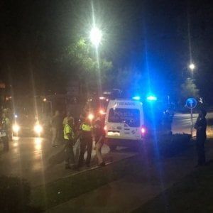 Spagna, auto piomba tra la folla durante party a Marbella: persone ferite