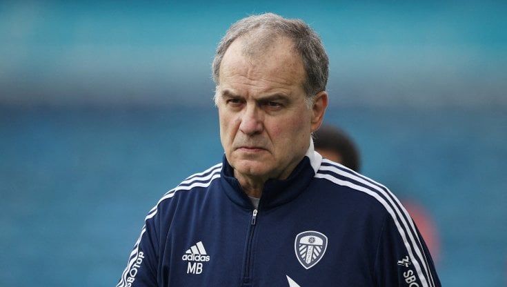 Il Leeds divorzia da Bielsa: "Con lui siamo tornati grandi, ma è ora di cambiare"