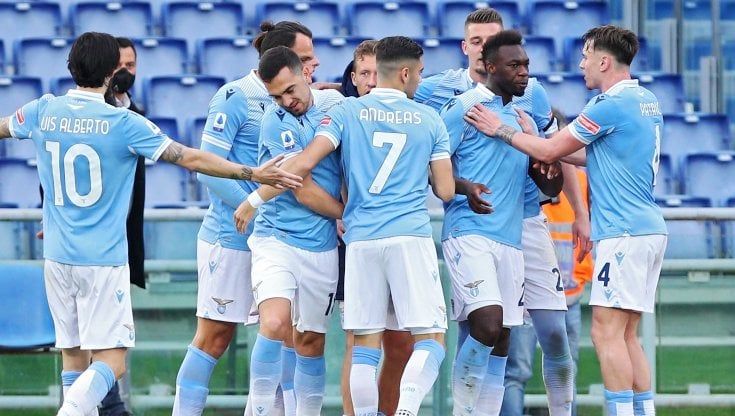 Lazio-Crotone 3-2: Caicedo entra e decide